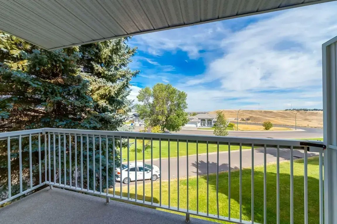 010-64-66 Corbitt Way SE, Medicine Hat, AB, T1B 1V3 - 21