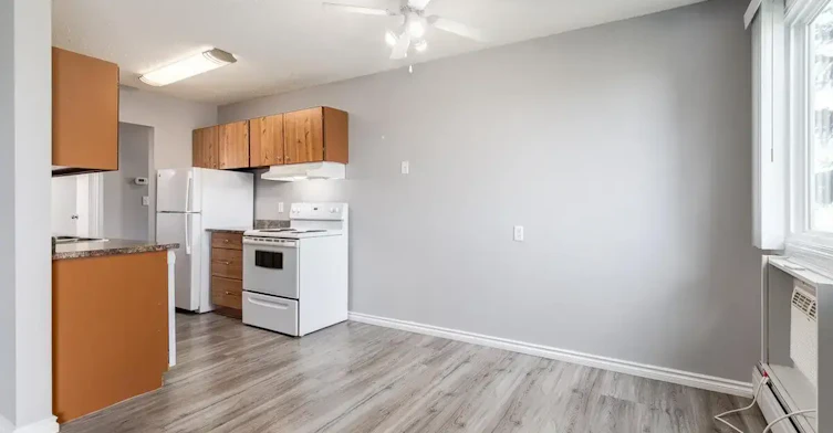306-66-66 Corbitt Way SE, Medicine Hat, AB, T1B 1V3 - 6