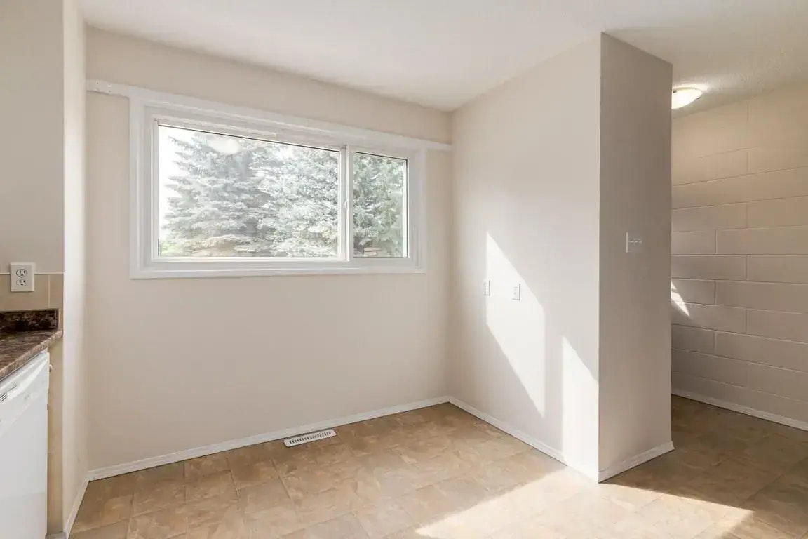 106-225 Upland Drive SE, Medicine Hat, AB, T1A 3N8 - 8
