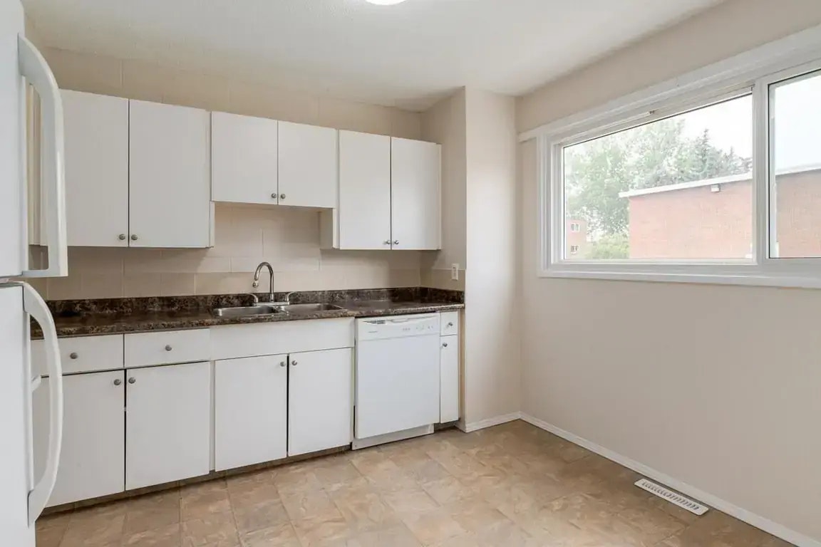 106-225 Upland Drive SE, Medicine Hat, AB, T1A 3N8 - 7