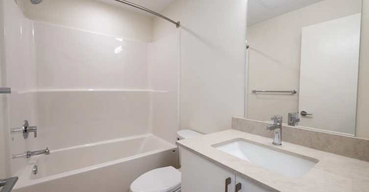 203-741 Birch Street, Campbell River, BC, V9W 0J2 - 7