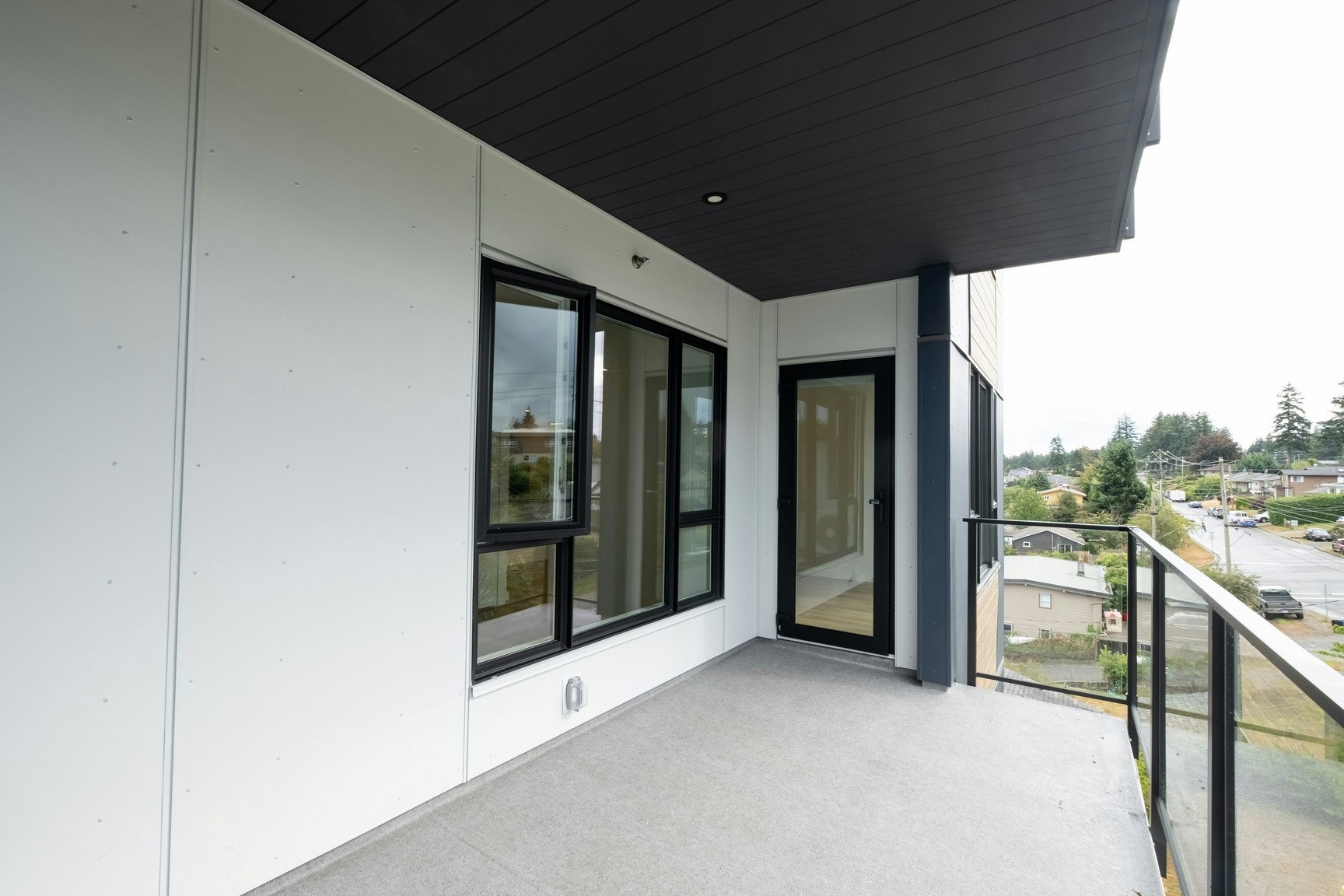 203-741 Birch Street, Campbell River, BC, V9W 0J2 - 9