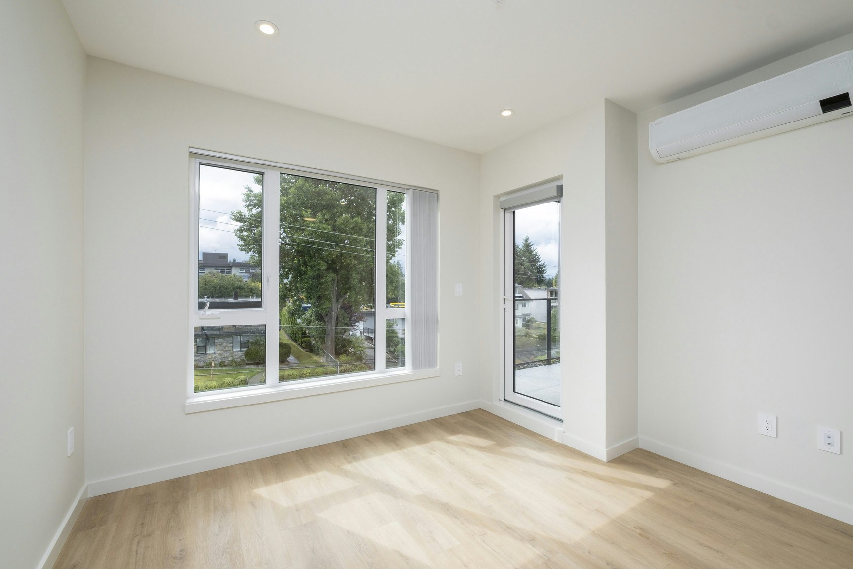 203-741 Birch Street, Campbell River, BC, V9W 0J2 - 5
