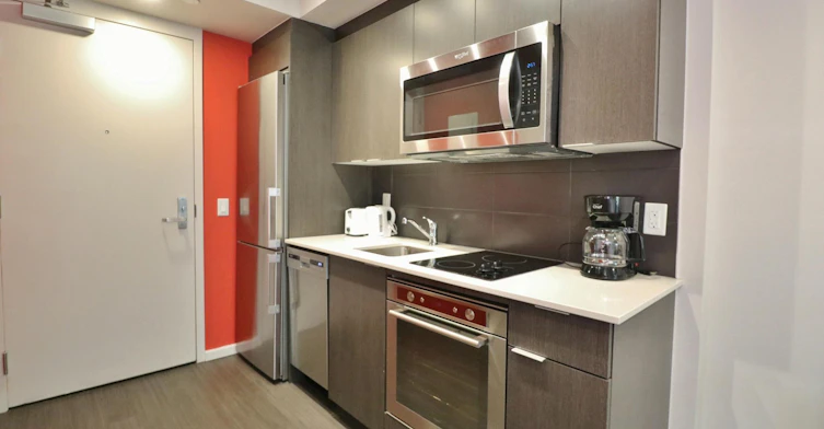 Model 11-105 Champagne Avenue S, Ottawa, ON, K1S 4P3 - 4