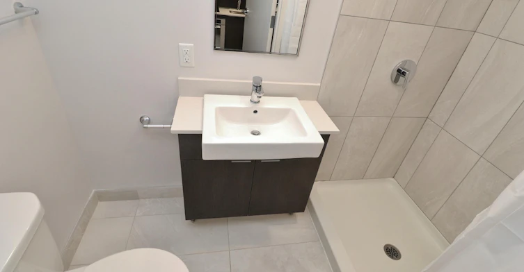 Model 11-105 Champagne Avenue S, Ottawa, ON, K1S 4P3 - 14