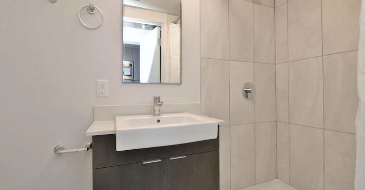 Model 11-105 Champagne Avenue S, Ottawa, ON, K1S 4P3 - 16