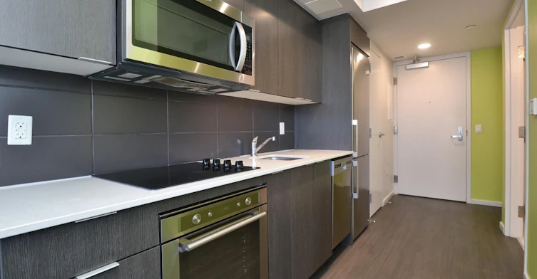 Model 17-105 Champagne Avenue S, Ottawa, ON, K1S 4P3 - 5