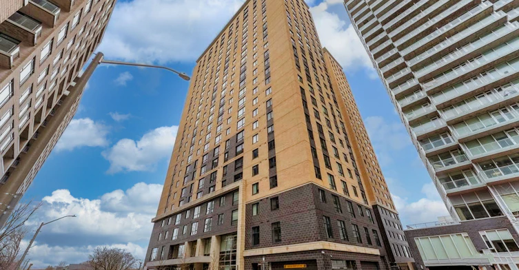 Model 03 & 06-105 Champagne Avenue S, Ottawa, ON, K1S 4P3 - 18