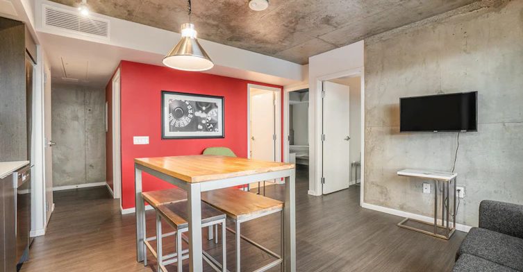 Model 03 & 06-105 Champagne Avenue S, Ottawa, ON, K1S 4P3 - 5