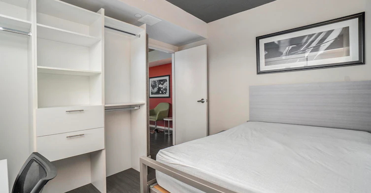Model 03 & 06-105 Champagne Avenue S, Ottawa, ON, K1S 4P3 - 10