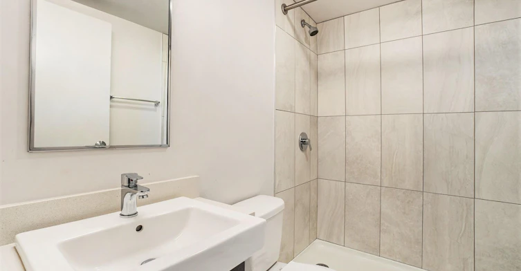 Model 03 & 06-105 Champagne Avenue S, Ottawa, ON, K1S 4P3 - 16