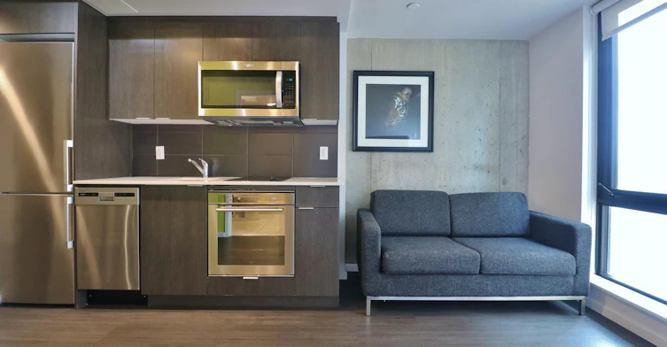 105 Champagne Avenue S, Ottawa, ON, K1S 4P3 - 5