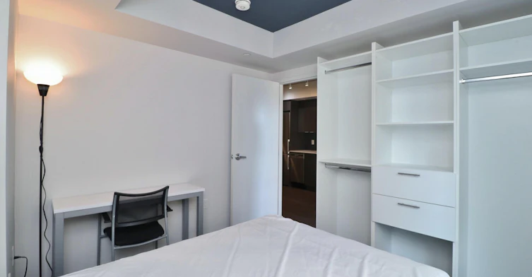 105 Champagne Avenue S, Ottawa, ON, K1S 4P3