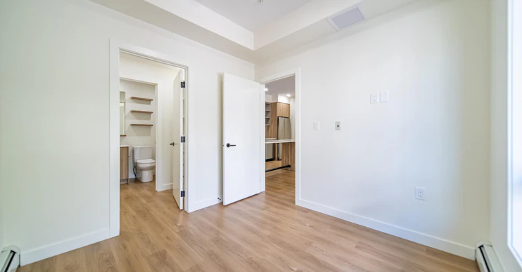 103-320 19th Avenue SW, Calgary, AB, T2S 0C9 - 14
