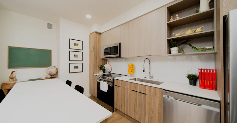 308-320 19th Avenue SW, Calgary, AB, T2S 0C9 - 10