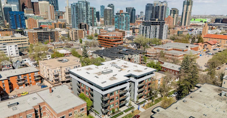 308-320 19th Avenue SW, Calgary, AB, T2S 0C9 - 3