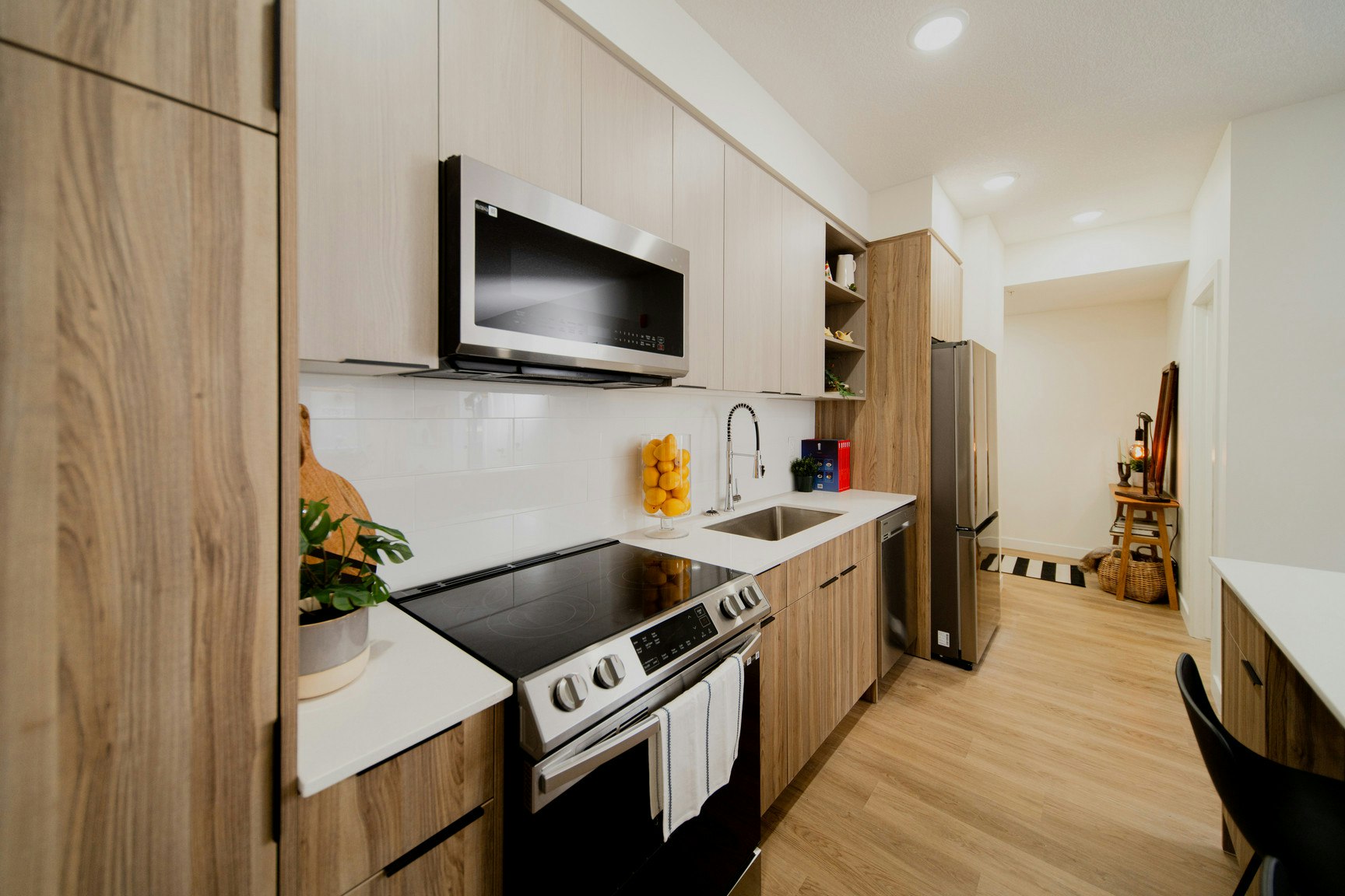 308-320 19th Avenue SW, Calgary, AB, T2S 0C9 - 9