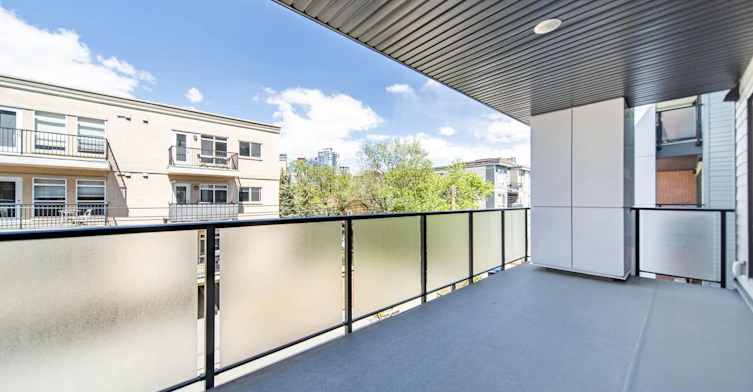 407-320 19th Avenue SW, Calgary, AB, T2S 0C9 - 2