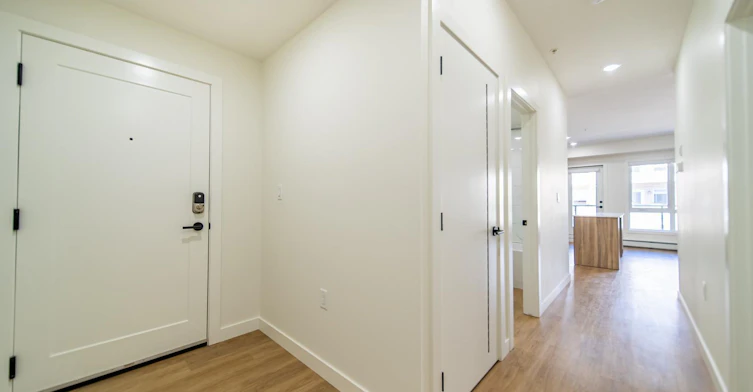 407-320 19th Avenue SW, Calgary, AB, T2S 0C9 - 3