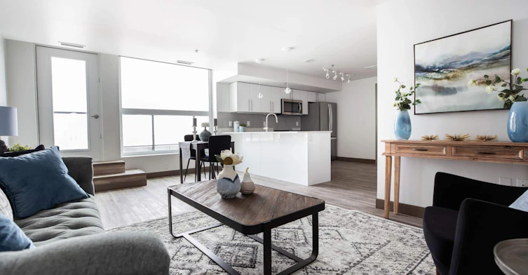 D-167 Colony Street, Winnipeg, MB, R3C 1B7 - 2