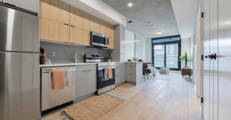 11141 84 Avenue, Edmonton, AB, T6G 2C3 - 44
