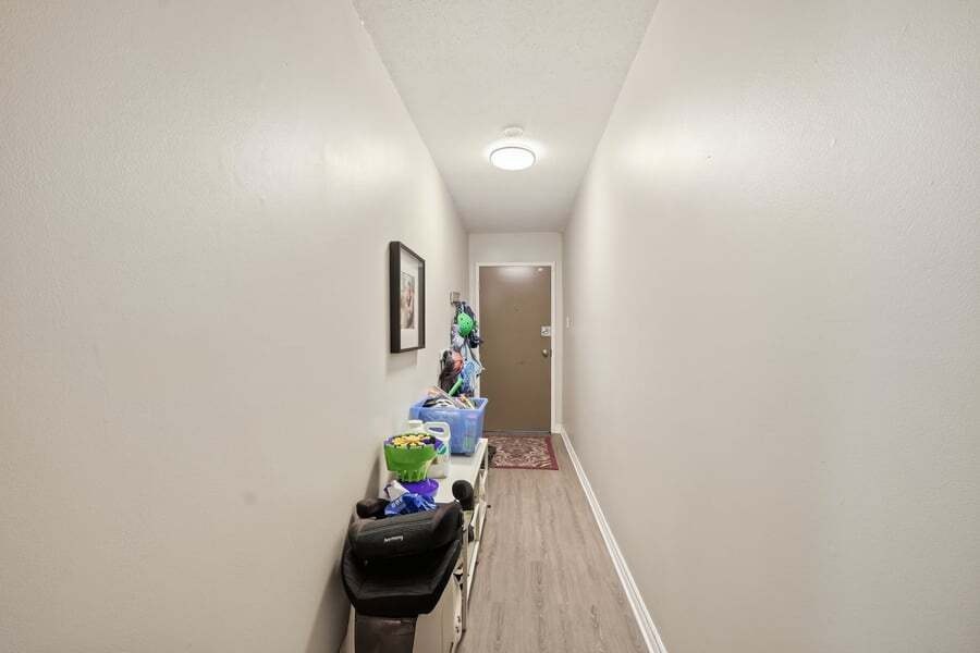 104-6632 Notre Dame Street, Ottawa, ON, K1C 1H1 - 2