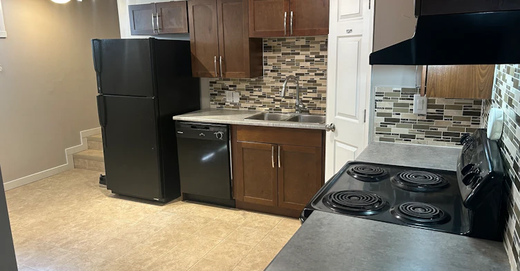 8507 138 Avenue Nw, Edmonton, AB, T5E 2A3 - 12