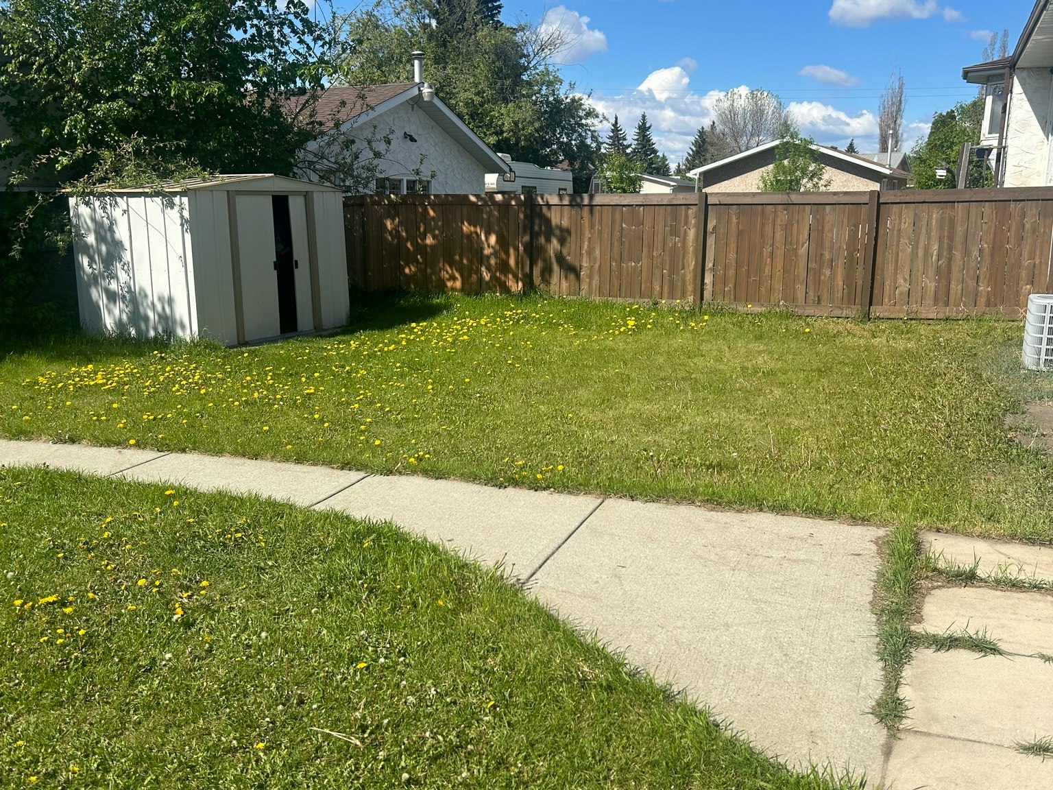 8507 138 Avenue Nw, Edmonton, AB, T5E 2A3 - 3