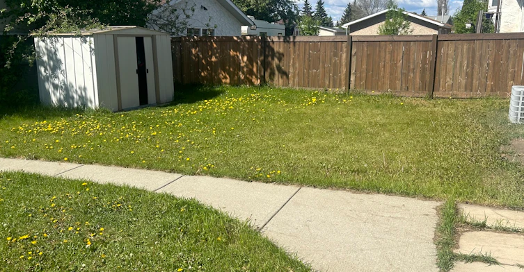 8507 138 Avenue Nw, Edmonton, AB, T5E 2A3 - 3