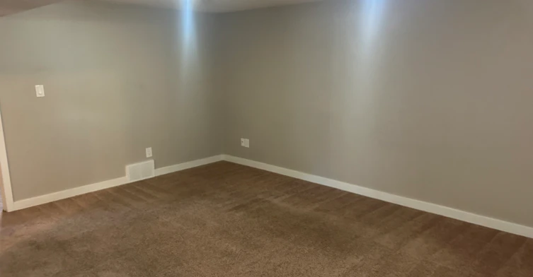 8507 138 Avenue Nw, Edmonton, AB, T5E 2A3 - 8