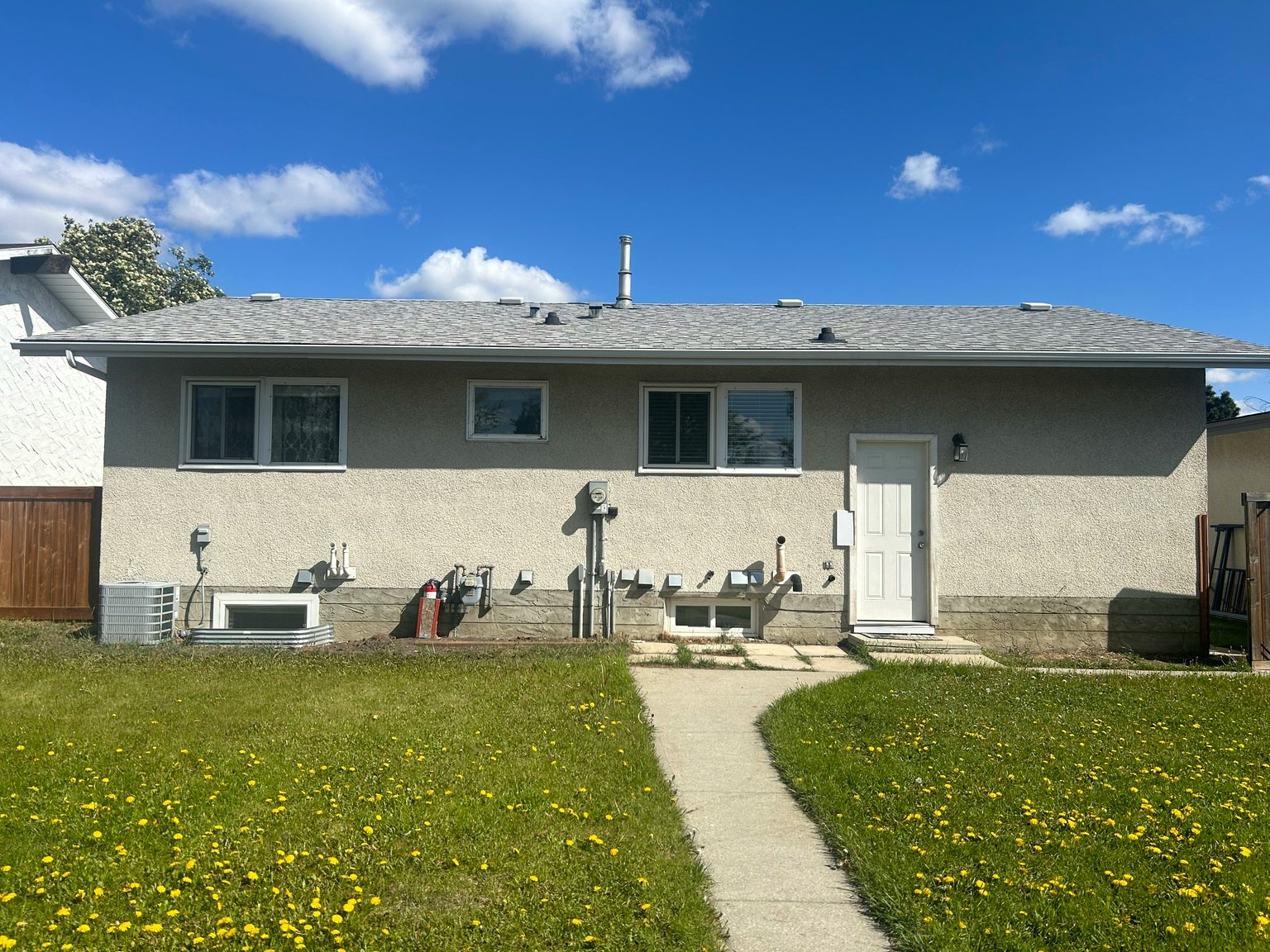 8507 138 Avenue Nw, Edmonton, AB, T5E 2A3 - 6