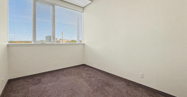 11112 101 Street NW, Edmonton, AB, T5G 2A2 - 22