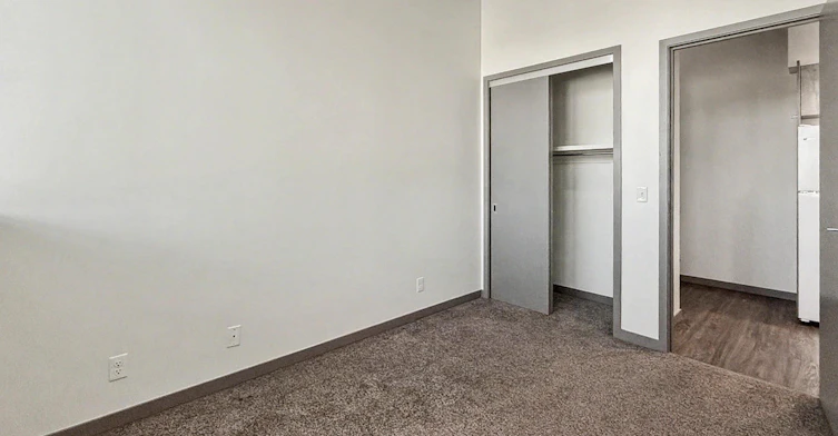 11112 101 Street NW, Edmonton, AB, T5G 2A2 - 23