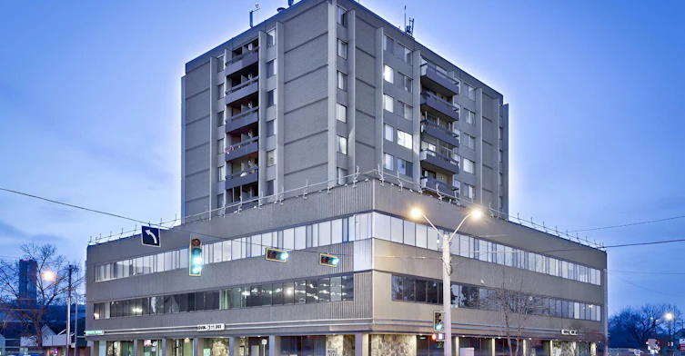 11112 101 Street NW, Edmonton, AB, T5G 2A2 - 18