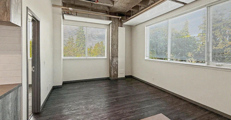 11112 101 Street NW, Edmonton, AB, T5G 2A2 - 25