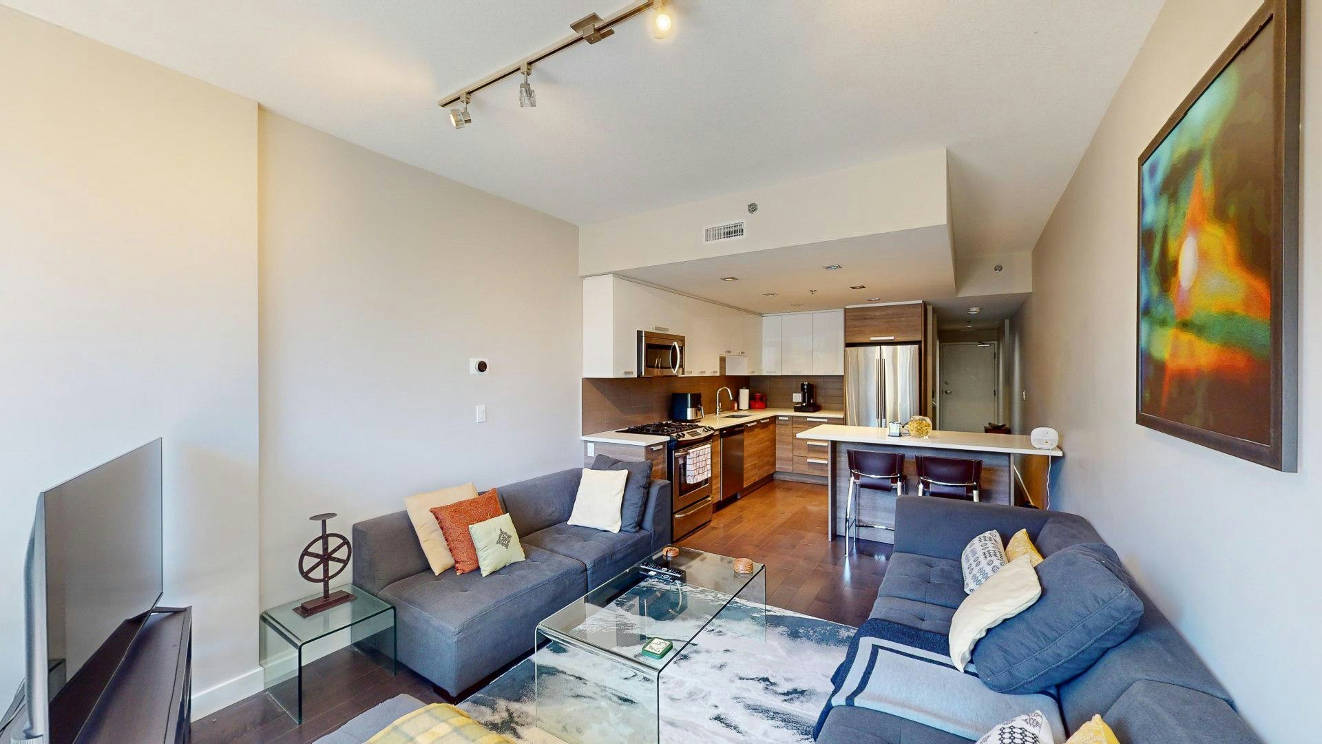 235 9a Street Northwest, Calgary, AB, T2N 4H7 - 4