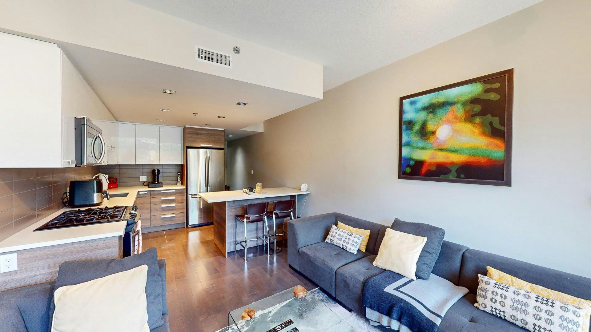 235 9a Street Northwest, Calgary, AB, T2N 4H7 - 5