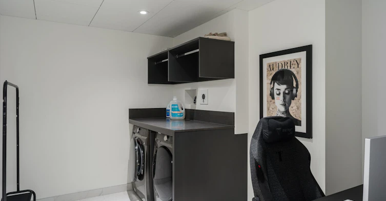 1601 Quebec Street, Vancouver, BC, V6A 0J9 - 20
