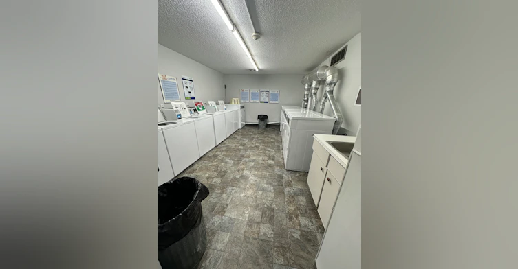 5730 Riverbend Road Nw, Edmonton, AB, T6H 4T4 - 14