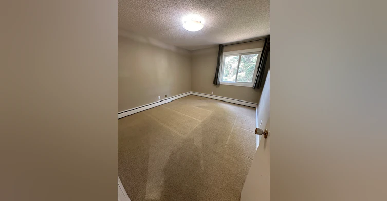 5730 Riverbend Road Nw, Edmonton, AB, T6H 4T4 - 10