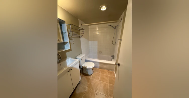 5730 Riverbend Road Nw, Edmonton, AB, T6H 4T4 - 13