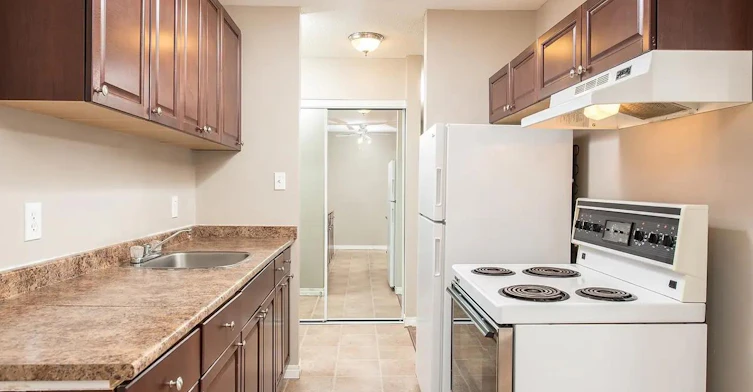 11720 124 Street, Edmonton, AB, T5M 0K9 - 6