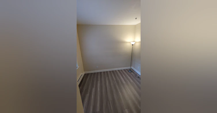 7288 Number 3 Road, Richmond, BC, V6Y 3Y1 - 5