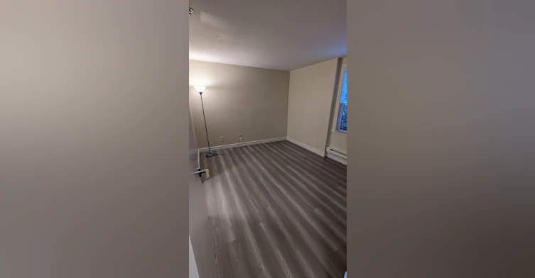7288 Number 3 Road, Richmond, BC, V6Y 3Y1 - 6