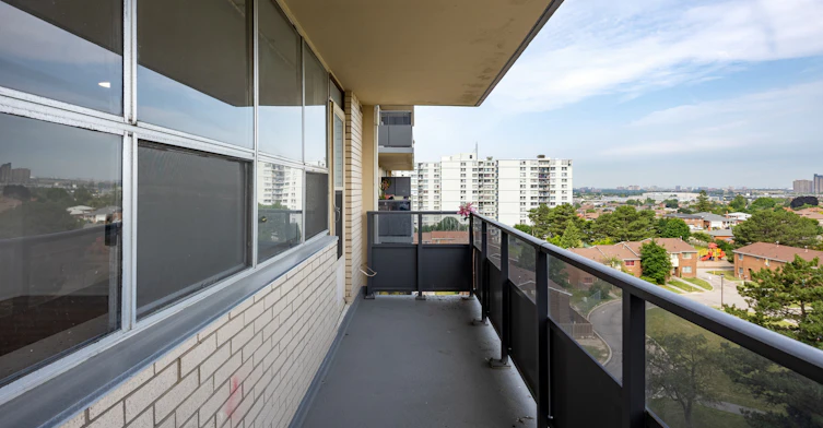 2000 Sheppard Avenue West, Toronto, ON, M3N 1A1 - 6