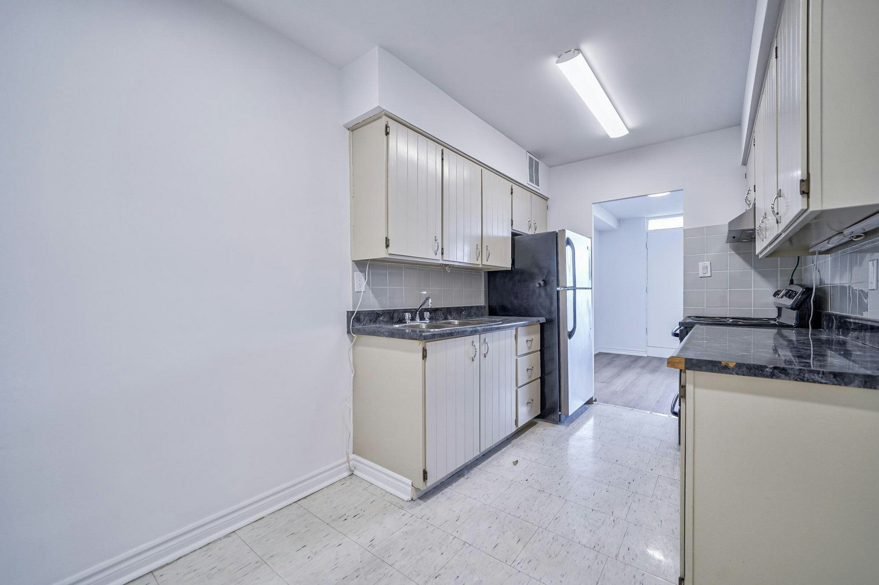 2000 Sheppard Avenue West, Toronto, ON, M3N 1A1 - 14