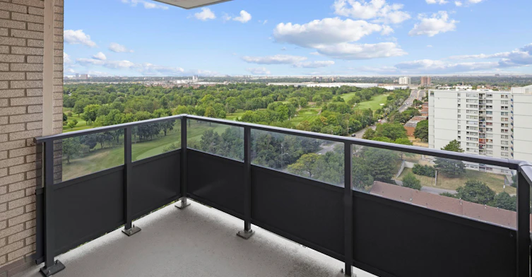 2000 Sheppard Avenue West, Toronto, ON, M3N 1A1 - 2