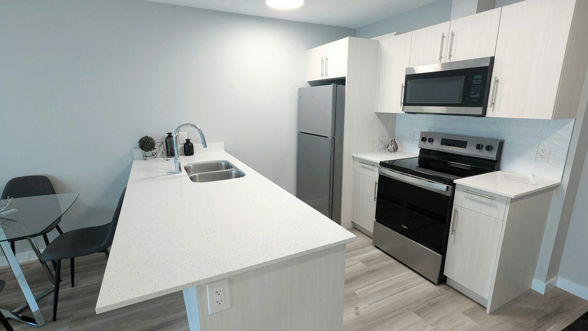 209-475 St.Anne's Road, Winnipeg, MB, R2M 3E2 - 4