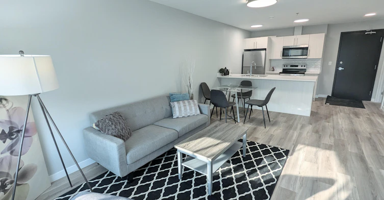 215-475 St.Anne's Road, Winnipeg, MB, R2M 3E2 - 3