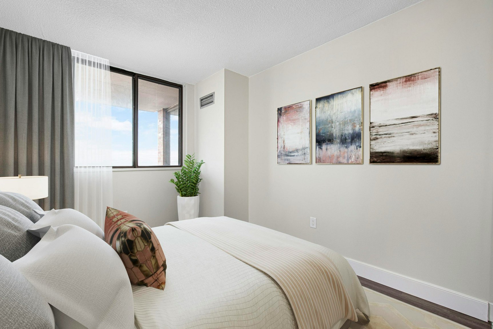 1001-340 Colborne Street, London, ON, N6B 3N1 - 5